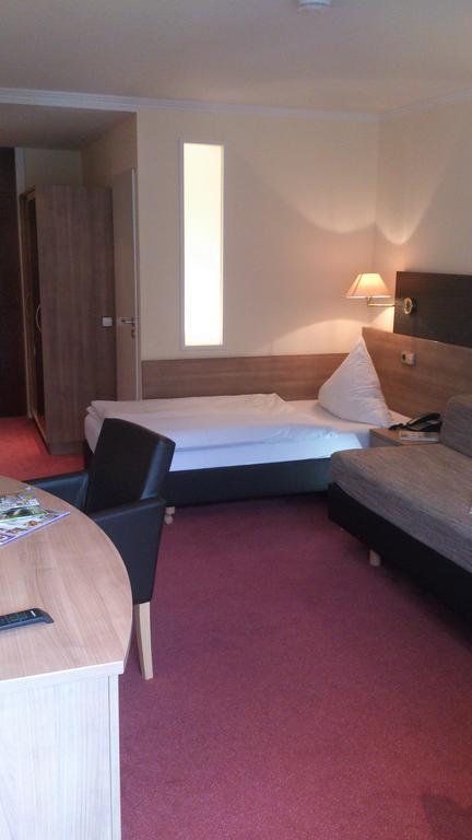 Hotel Bergfrieden Bad Wildbad Exterior foto